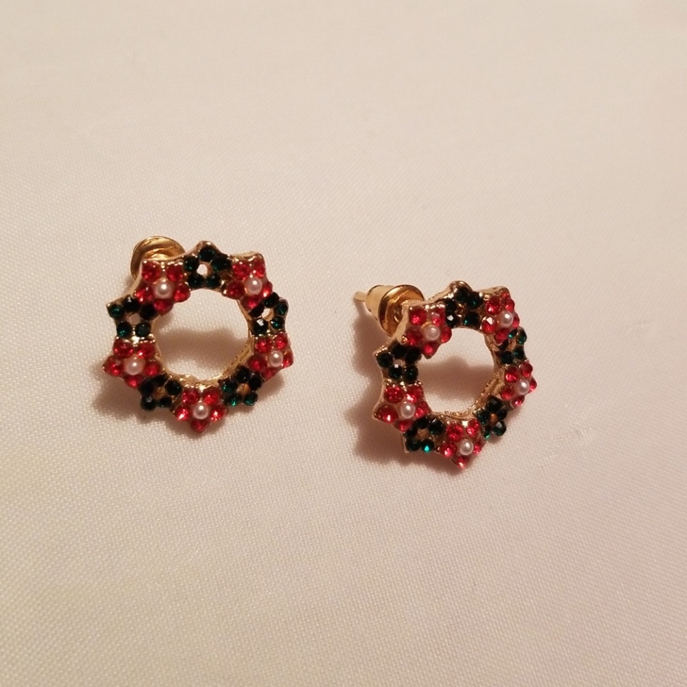 Red & Green Christmas Wreath Earrings